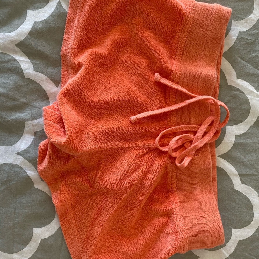 Orange hard tails